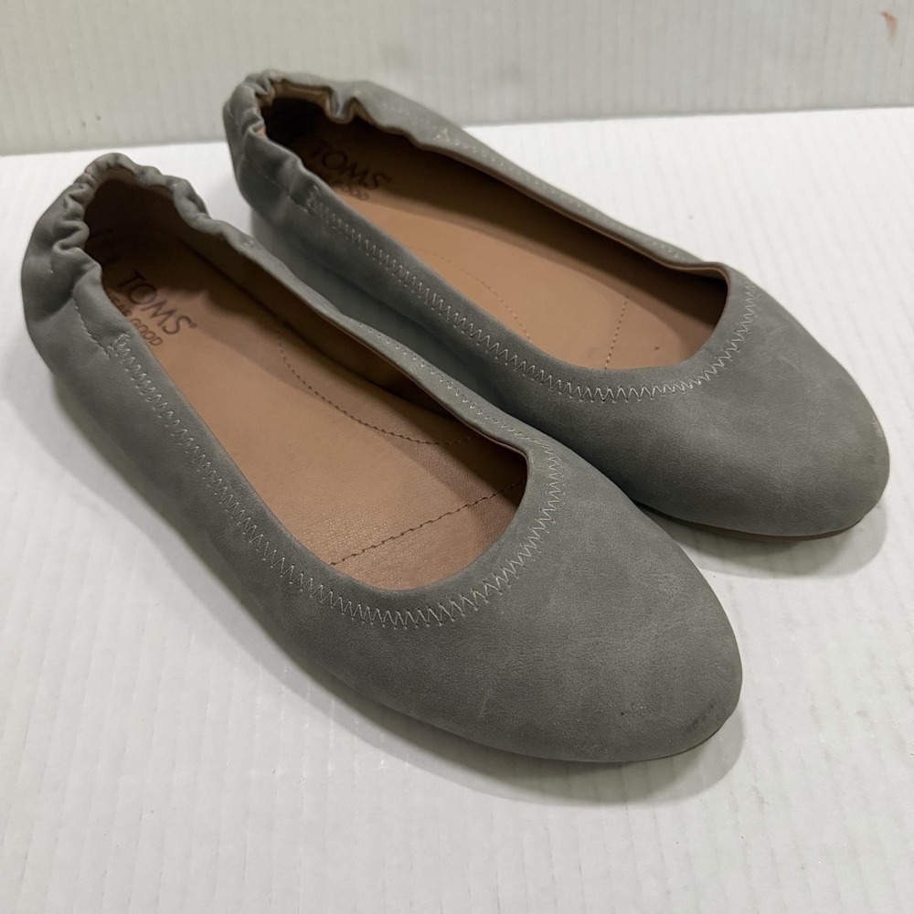 TOMS Juliet Ballet Flat Shoes Womens Size 7.5 Gray Suede Slip On Comfort Casual